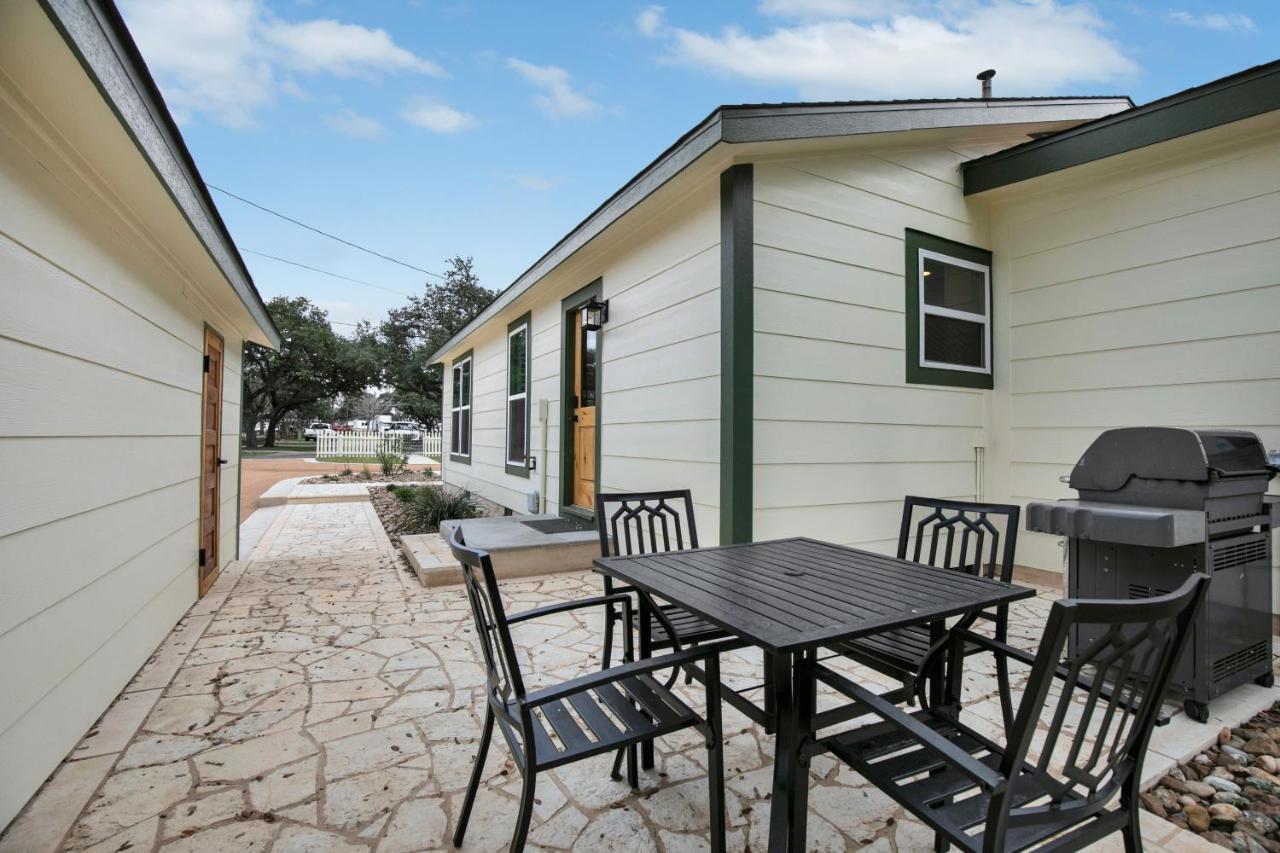 Upscale Home With Pool And Firepit - Close To Mercer St! Dripping Springs Exterior photo