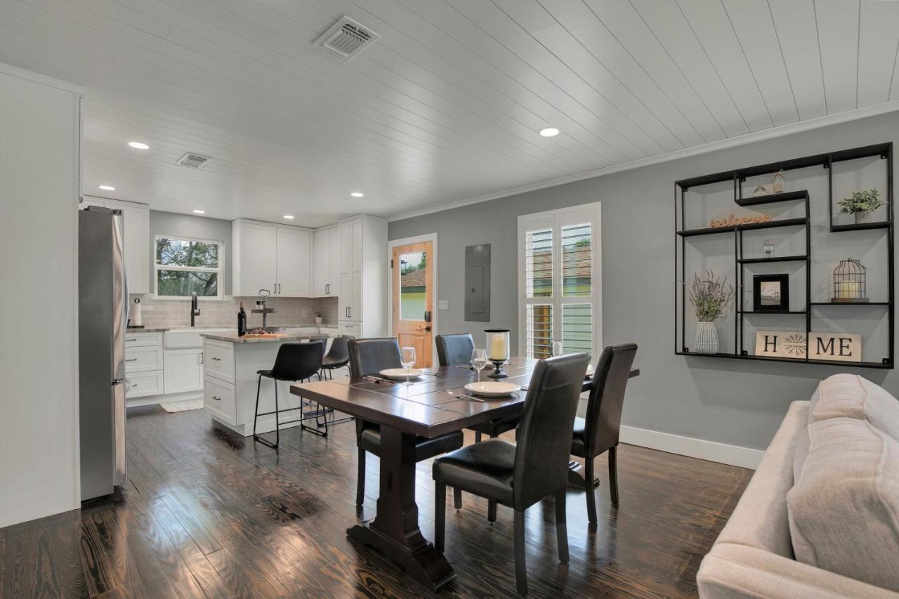 Upscale Home With Pool And Firepit - Close To Mercer St! Dripping Springs Exterior photo
