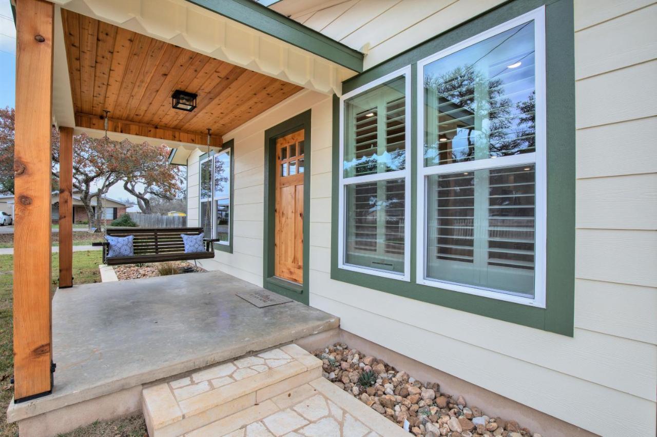 Upscale Home With Pool And Firepit - Close To Mercer St! Dripping Springs Exterior photo