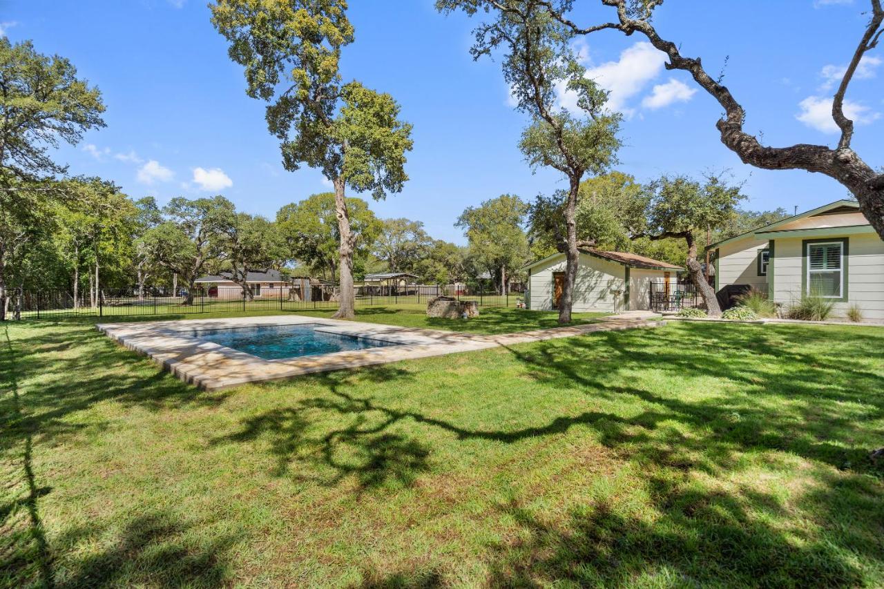 Upscale Home With Pool And Firepit - Close To Mercer St! Dripping Springs Exterior photo